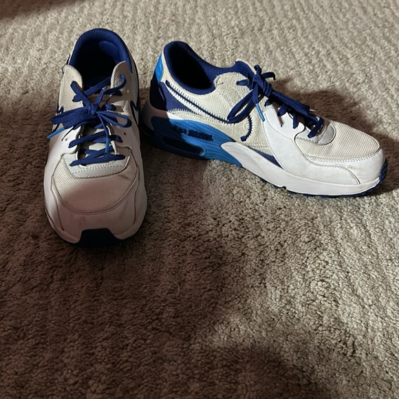 Nike AirMax Excee M10 - Picture 3 of 4